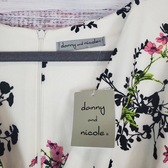 Danny and Nicole Maison Tara Floral Midi Dress Whimsy Fairy Garden Printed 22W - Picture 5 of 16